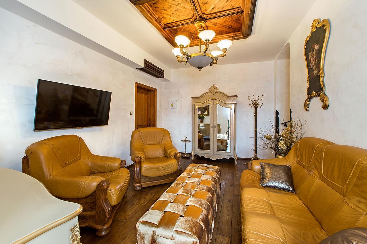 Arcadie Hotel & Apartments Чески-Крумлов Экстерьер фото
